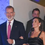 El gesto de Felipe VI a Letizia para mantener el protocolo en los Premios Planeta, revelado por Pilar Eyre