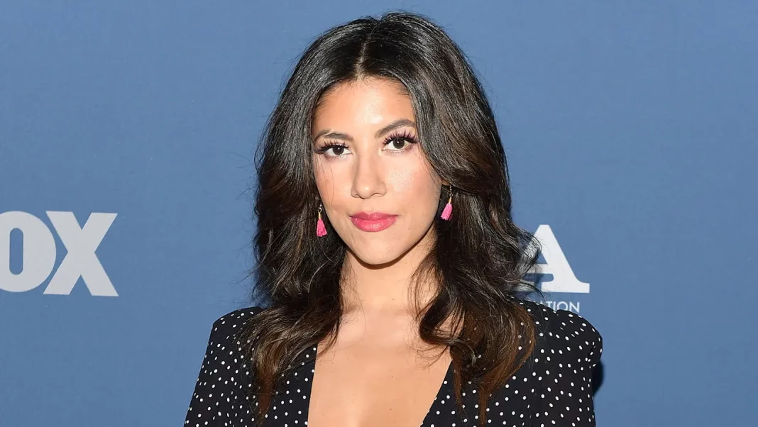 Stephanie Beatriz: la mujer que acompaña a Anthony en su peligrosa aventura