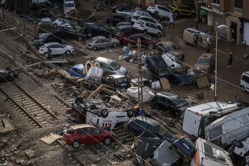 La destrucción en el barranco del Poyo se podría haber evitado si se hubiera puesto en marcha el plan Hidrográfico del Sur, anunciado por el Gobierno del PSOE hace 30 años