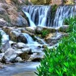 Descubre el encantador pueblo de Alicante que guarda un secreto natural impresionante