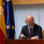 El rector de la Complutense cae en contradicciones y rompe con el exvicerrector