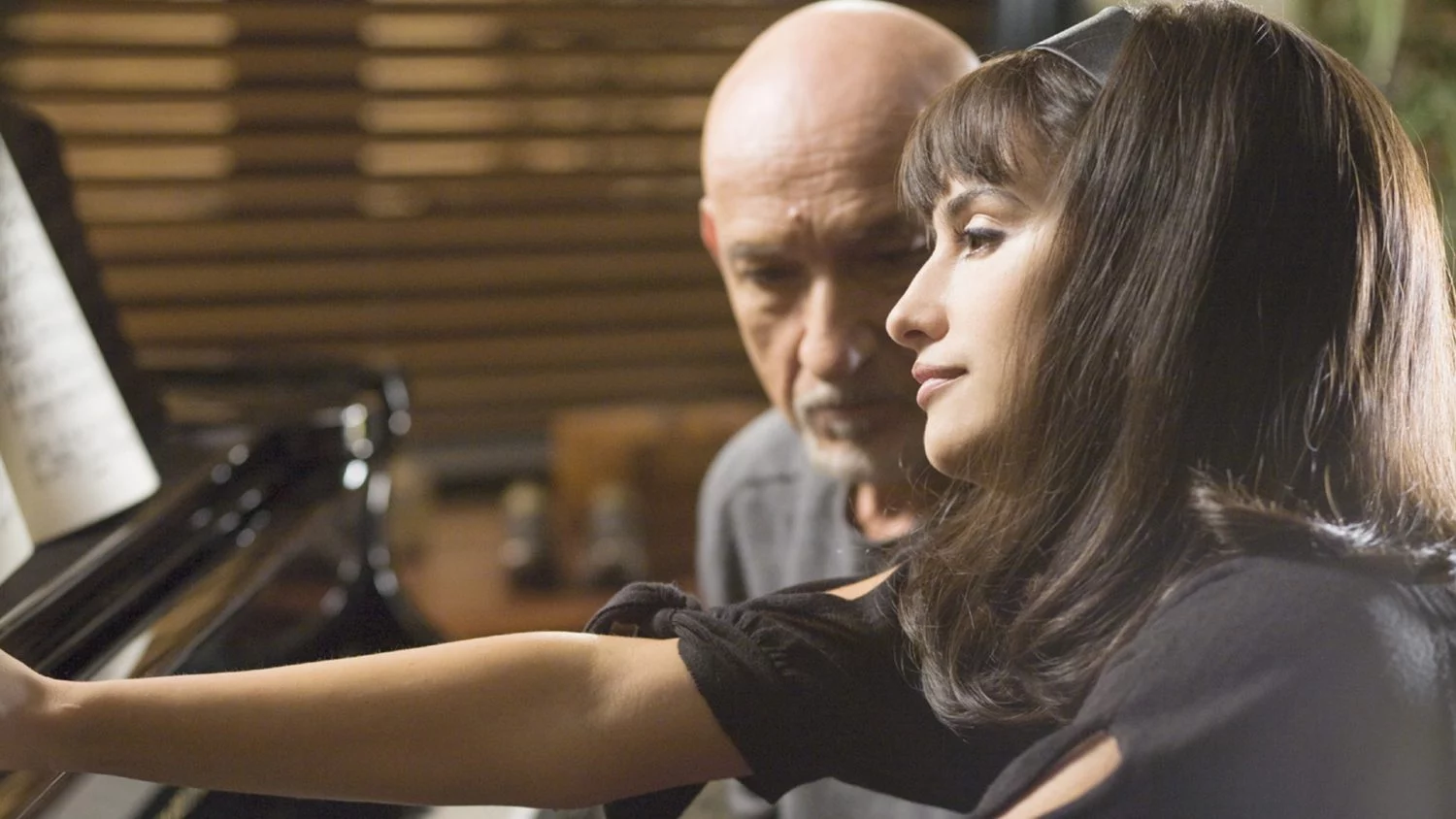 Penélope Cruz y Ben Kingsley rompen las barredas de las diferencias de edad, para vivir una emotiva historia de amor