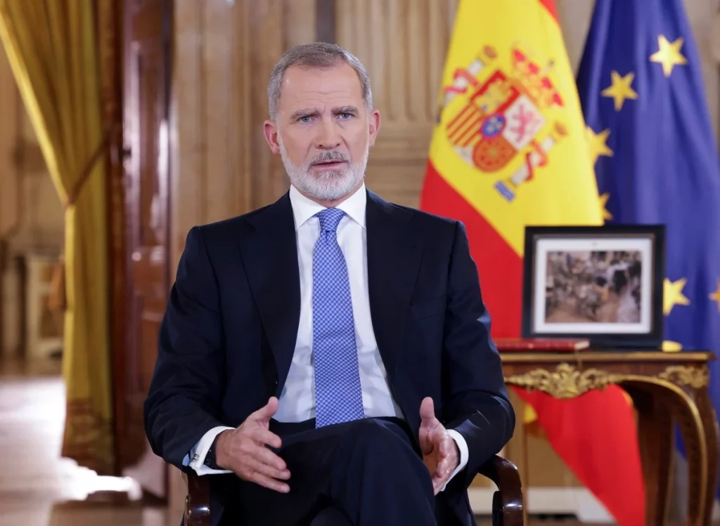 El Rey Felipe VI durante su mensaje de Navidad cargado de simbología y avisos al Gobierno