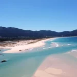 La playa gallega que ofrece arenas doradas y uno de los paisajes más vírgenes de la región