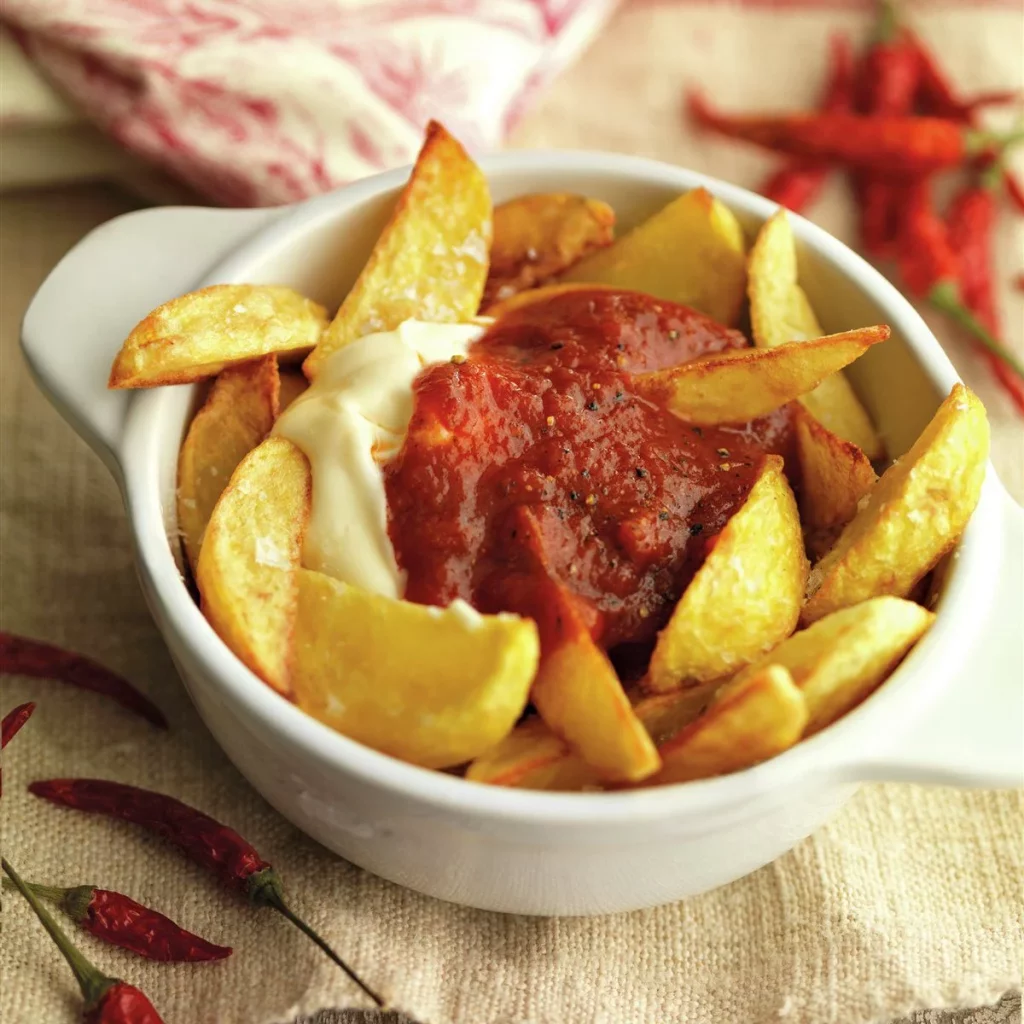 Patatas bravas