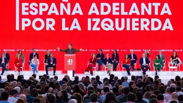 Pedro Sánchez, presidente del Gobierno, y con el 10% de la militancia en contra