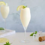 Prepara el mejor digestivo para estas copiosas comidas: Sorbete de limón al cava