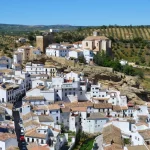 El pueblo de Ronda que te cautivará con sus vistas y su historia de amor