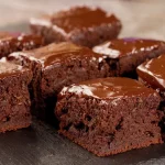 Un brownie de chocolate y calabacín que te sorprenderá