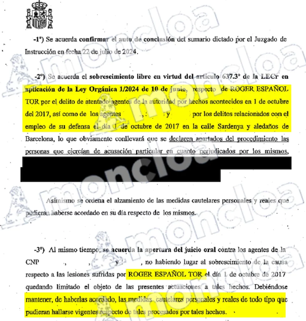 El auto exonera a Roger Español y abre el juicio a cuatro agentes | Fuente: Agencias